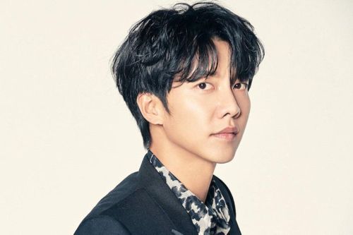 Lee Seung Gi bị CEO nữ đe dọa tính mạng