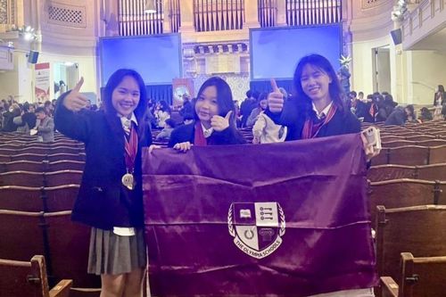 Hành trình vô địch của nữ sinh Việt Nam tại World Scholar's Cup 2022