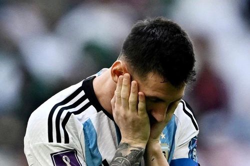 Argentina đứt chuỗi 36 trận bất bại, Messi nói gì?