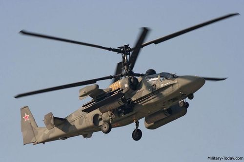 Hình ảnh trực thăng 'cá sấu' tấn công mục tiêu giữa thời tiết khắc nghiệt ở Ukraine