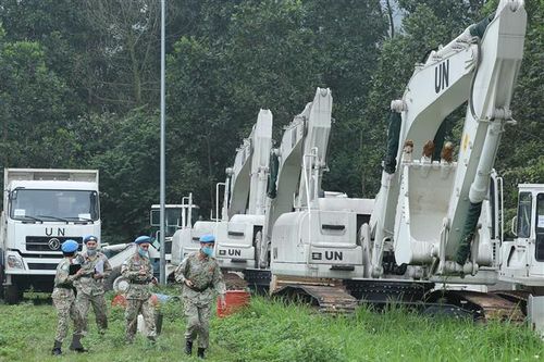 Cử hai sỹ quan làm nhiệm vụ tại Phái bộ Huấn luyện Liên minh châu Âu