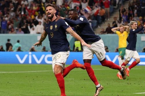 Olivier Giroud cân bằng kỷ lục ghi bàn của Thierry Henry ở tuyển Pháp