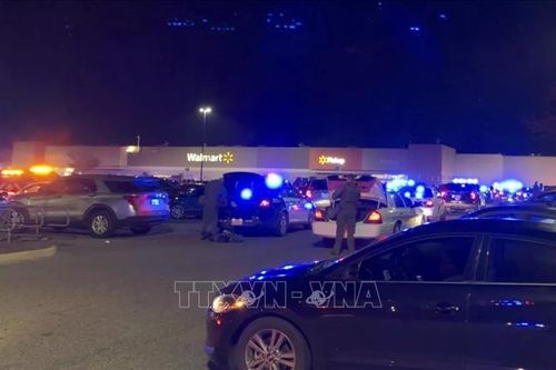 Tổng thống Mỹ lên án vụ xả súng tại siêu thị Walmart