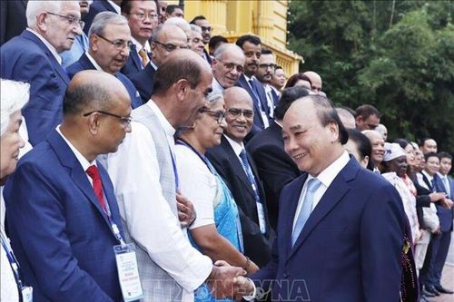 Chủ tịch nước tiếp đại biểu dự Đại hội lần thứ 22 Hội đồng Hòa bình thế giới