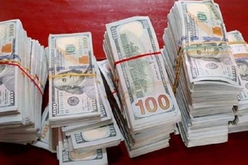 Làm rõ vụ vận chuyển gần 500 triệu đồng và 10.400 USD qua biên giới