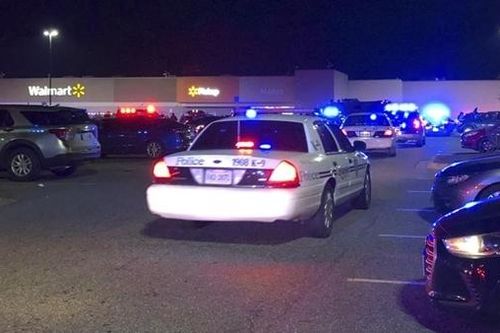 Xả súng ở siêu thị Walmart tại Mỹ, nhiều người thương vong