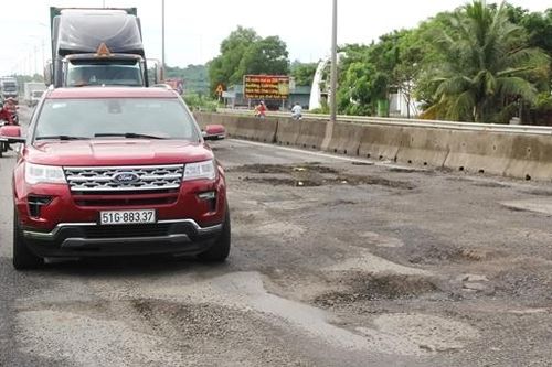 QL1A nham nhở, cử tri Phú Yên không hài lòng với trả lời của Bộ GTVT