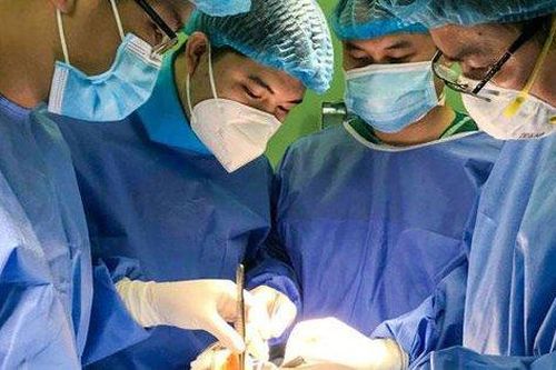 Từ trường hợp bé sơ sinh bị biến dạng khuôn mặt nghi do mẹ bị cúm khi mang bầu: Cách phòng ngừa cảm cúm khi mang thai