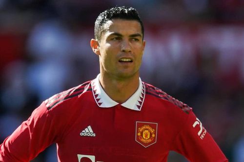 Ronaldo nhận loạt tin kém vui trước trận ra quân World Cup