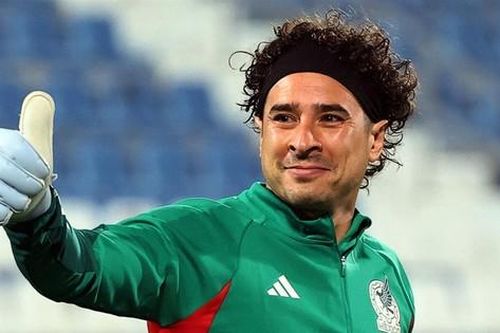 Guillermo Ochoa: Gã thủ môn 'dị' của đội tuyển Mexico