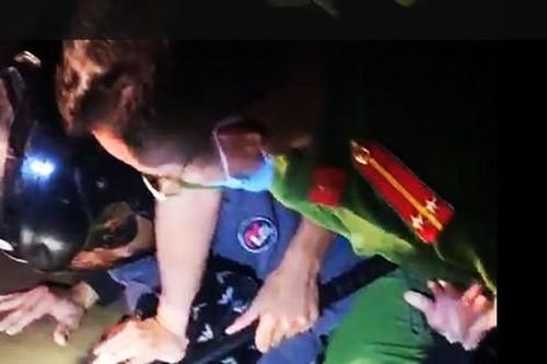 Lái xe bỏ chạy khỏi trụ sở công an, kẻ có 5 tiền án bị đề nghị truy tố