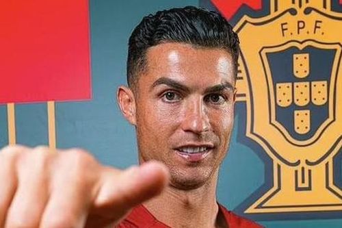 Ronaldo lên tiếng trấn an NHM, khẳng định 'toàn tâm toàn ý' vào World Cup