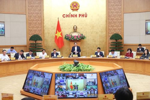 Thủ tướng: Công tác truyền thông chính sách phải đến được với người dân