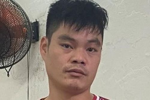 Nhân viên nửa đêm lẻn vào nhà bà chủ trộm một lúc 2 xe máy