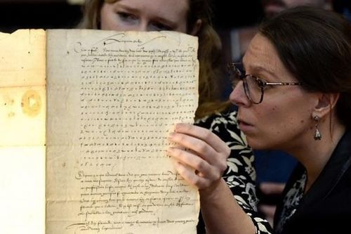 Giải mã mật thư 5 thế kỷ của Hoàng đế Charles V