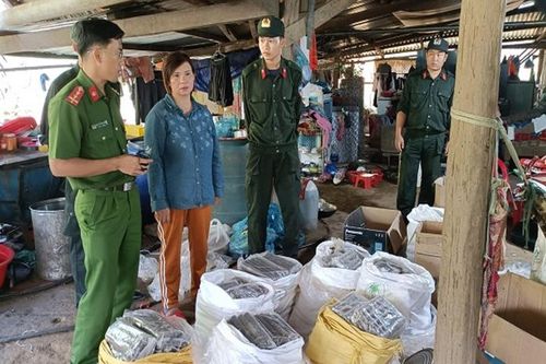 Triệt phá đường dây mua bán trái phép vật liệu nổ quy mô lớn