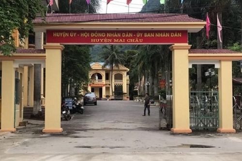 Khởi tố nguyên Chủ tịch UBND huyện Mai Châu, tỉnh Hòa Bình