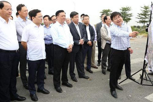 Tháo gỡ khó khăn, bảo đảm tiến độ dự án đường Vành đai 4-Vùng Thủ đô