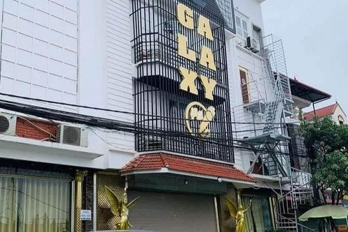 Công an thông tin về clip thoát y trong quán karaoke