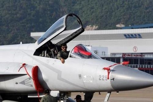 Tiêm kích giá rẻ của Trung Quốc và Pakistan có thể sớm 'phủ sóng' khắp thế giới