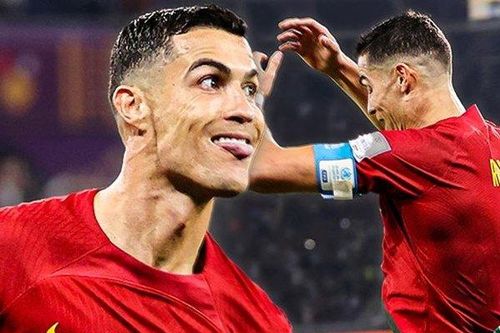 Ronaldo lập kỷ lục World Cup, khóc khi hát quốc ca và tức vì sao Ghana