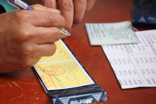 Bộ Tài chính giải trình về đề xuất bỏ bảo hiểm bắt buộc với xe máy