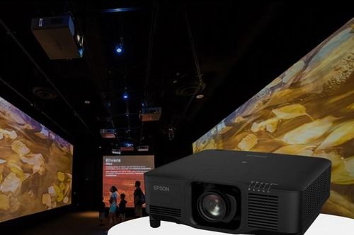 Epson chính thức ra mắt máy chiếu 20.000 lumen nhỏ và nhẹ bậc nhất thế giới