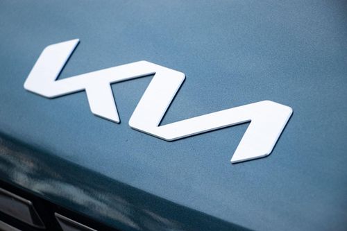 Logo mới của Kia khiến khách hàng nhầm lẫn là thương hiệu mới