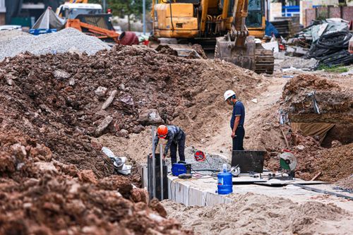 Hà Nội: 4 năm mới xong GPMB, dự án đường Huỳnh Thúc Kháng gấp rút thi công