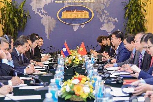 Tham khảo chính trị Việt Nam-Lào lần thứ 7