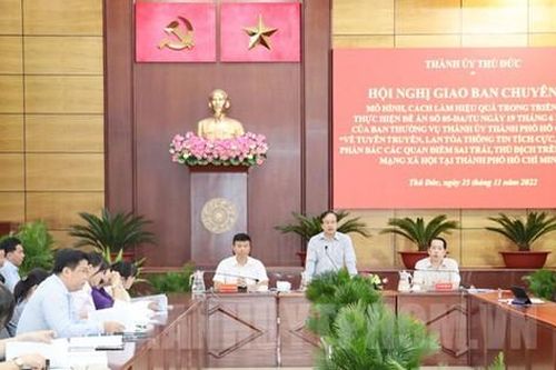 Xác định rõ trách nhiệm của cán bộ, đảng viên trong lan tỏa thông tin tích cực