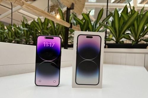 Nhiều người không tìm mua được iPhone mới nhất trong dịp Black Friday