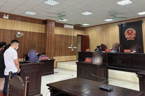 Móc ngoặc bán đấu giá đất, 3 đối tượng bị phạt từ 12 - 15 tháng tù