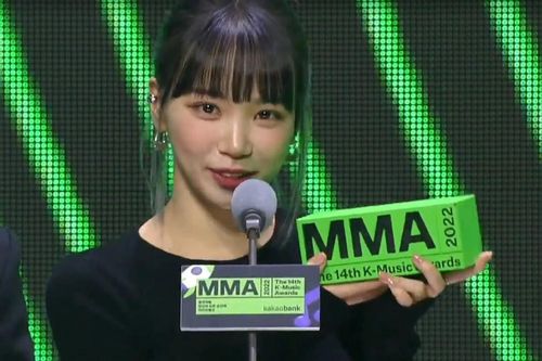 Hậu ồn ào của Kim Garam, LE SSERAFIM 'ẳm' giải thưởng lớn tại MMA 2022