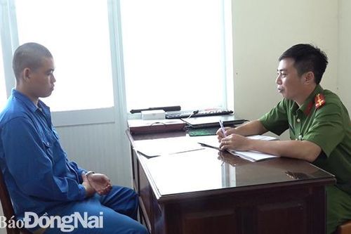 Tạm giữ đối tượng vi phạm quy định về bảo vệ động vật nguy cấp, quý hiếm
