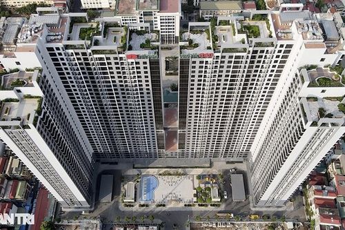 'Đất vàng' xí nghiệp xe buýt Hà Nội rời đi, chung cư liên tiếp mọc lên