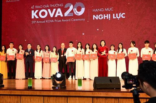 Trao giải thưởng và học bổng KOVA lần thứ 20