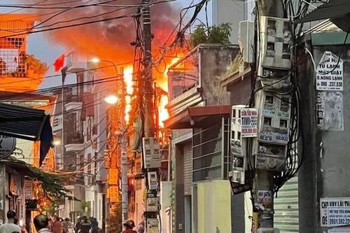Hải Phòng: Cháy lớn nghi do nổ bình gas