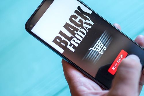 Doanh số bán hàng trực tuyến ngày Black Friday tại Mỹ đạt kỷ lục
