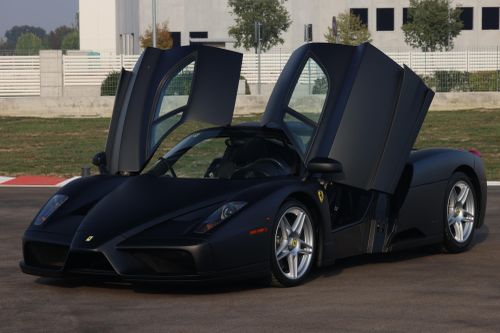 Ferrari Enzo màu đen mờ độc nhất thế giới được đấu giá