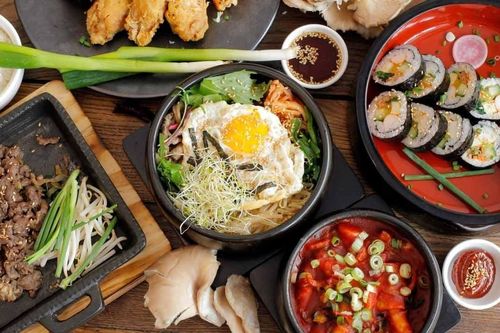 Những cuốn sách giúp bạn chinh phục các món ăn Hàn Quốc