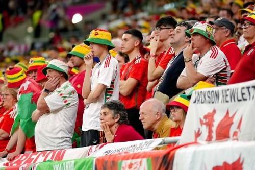 CĐV qua đời khi sang Qatar cổ vũ đội nhà đá World Cup