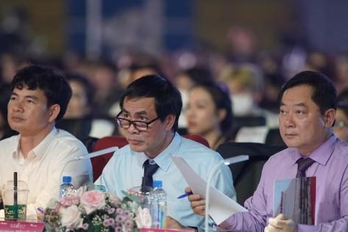 Cẩn trọng, công tâm chọn ra Top 35 xứng đáng