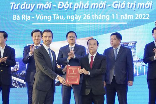 Bà Rịa-Vũng Tàu trao Giấy chứng nhận đầu tư, Biên bản hợp tác đầu tư cho 10 dự án