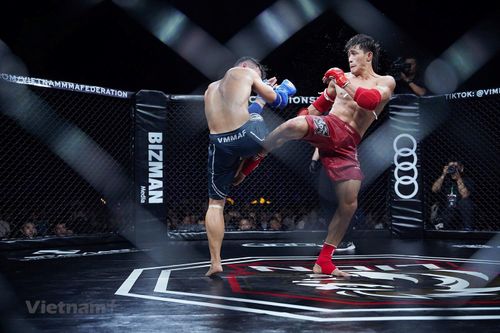 Võ sỹ Nguyễn Trần Duy Nhất vô địch giải MMA Lion Championship 2022