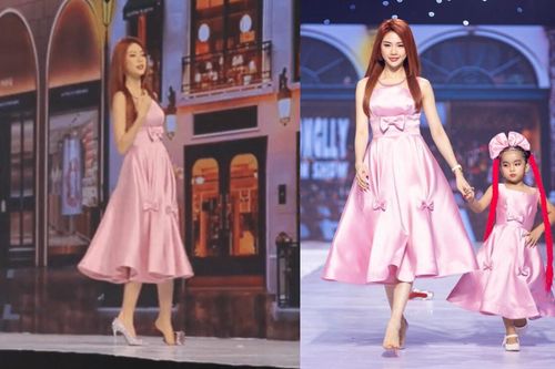 Siêu mẫu Bùi Quỳnh Hoa làm rơi giày khi đi catwalk trong show diễn có Khánh Vân, cách xử lý gây chú ý