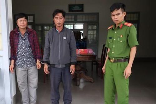 Tuần tra đêm, Công an bắt gọn 2 kẻ chuyên trộm dây điện, cáp viễn thông