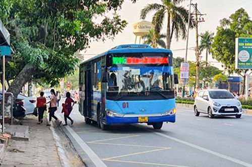 Tài xế bị nợ lương, 6 tuyến xe buýt ở Vĩnh Phúc lại dừng hoạt động