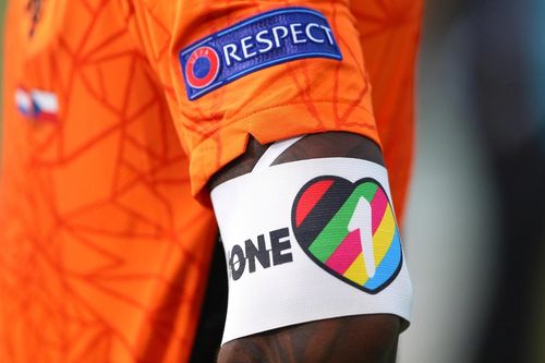 Quan chức bóng đá Hà Lan sẽ đeo cài áo OneLove trong trận gặp Qatar