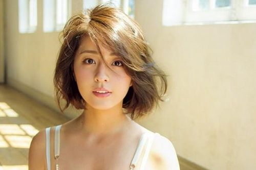 Dàn WAGs toàn diễn viên, người mẫu của tuyển Nhật Bản